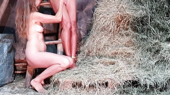 Sexspiele und Orgasmus auf dem Dachboden