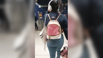 Frau mit fetten Arsch