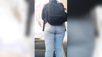 Teen Mädchen mit fetten Arsch