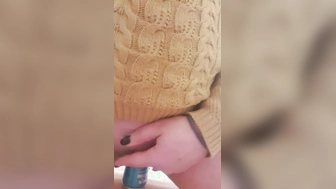 Redbull Dose in die Muschi geschoben