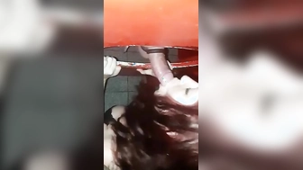 Erstmals Blasen im Gloryhole