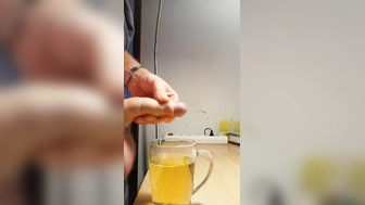 Sperma in den Natursekt
