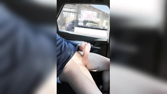 Wixxxen im Auto neben der Straße