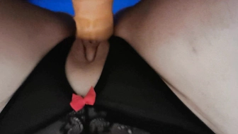 Meine Frau geil mit Megadildo geflickt