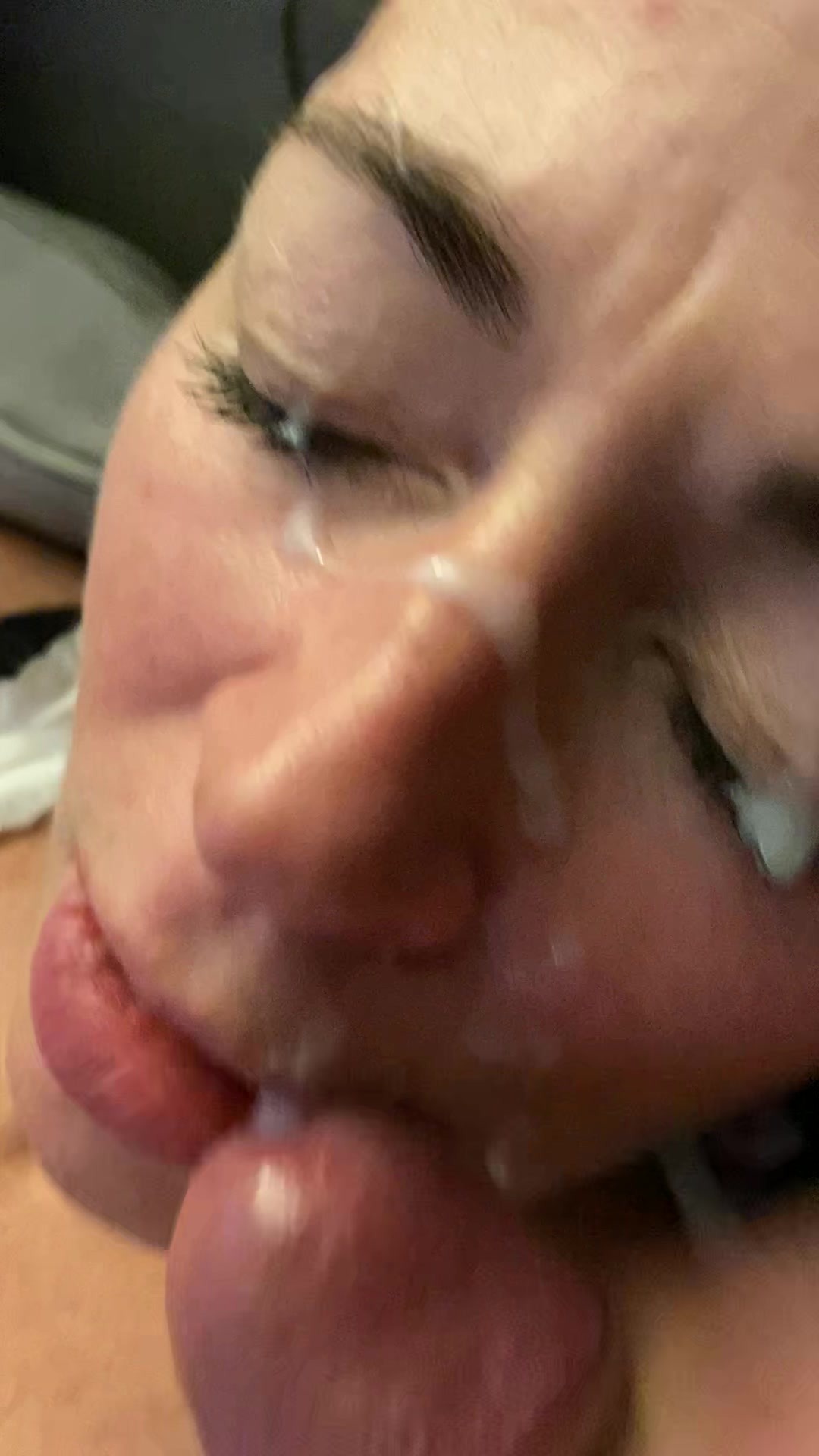 Gesichtsbesamung für die Ehefrau