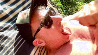 Sperma im Mund, am Rheinufer