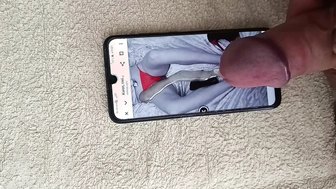 Wunschtribut auf Sexy Karen's Füße