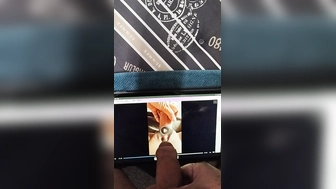 Tablet Wichsen Tribut für Laura