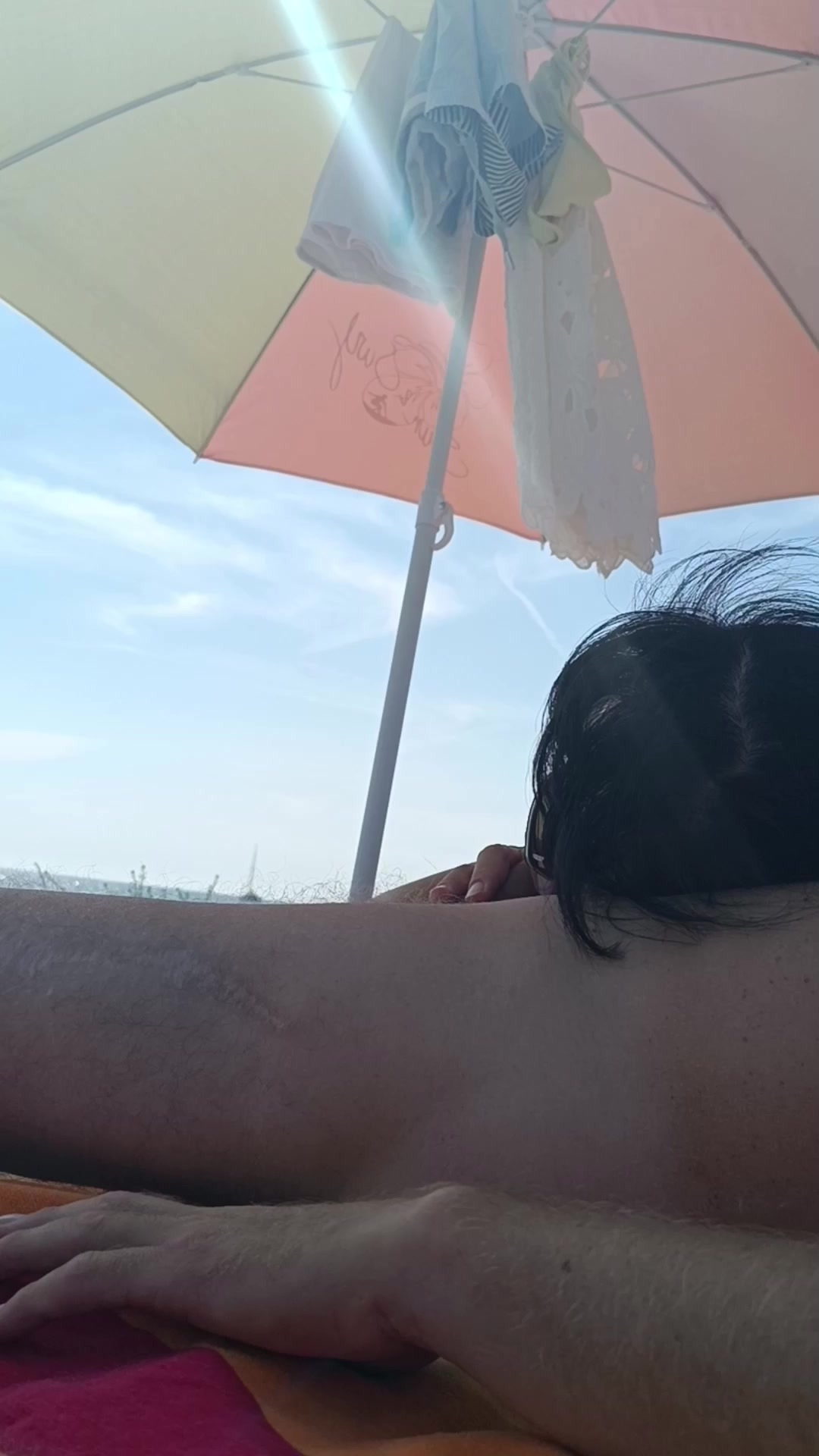 Blowjob am FKK Strand