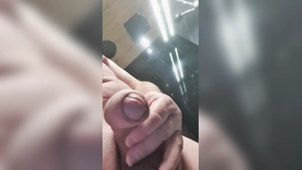 Cum Tribut für Renaaaatka und Celie