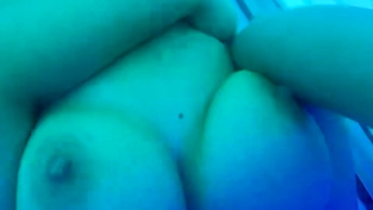 Cassandra das erste mal im Solarium