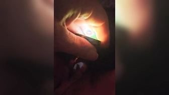 Selbstbefriedung mit dem Analplug befriedigt