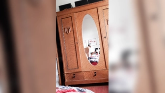 Sanftes und tiefes Reiten im Speigel gefilmt