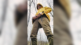 Am Straßenrand gepisst