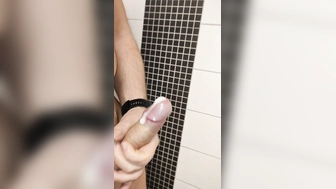 Unter der Dusche spontan abgespritzt