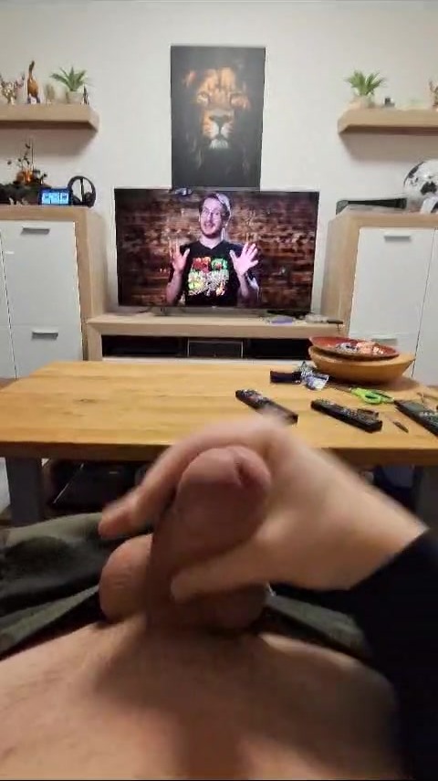 Schön geil am Wichsen