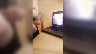 Tribute für den hinreissenden Hintern von Bea