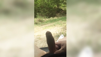 Outdoor im Wald wichsen