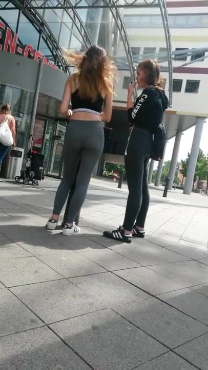 Ärsche geile leggins Geile Ärsche