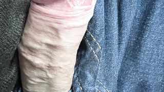 Aus der Hose gerutscht…