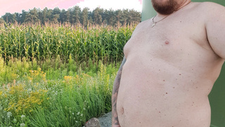 Nackt outdoor unterwegs