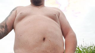 Nackt outdoor unterwegs