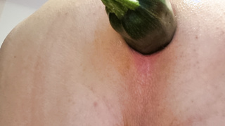 Ich hatte Bock mir etwas in den Arsch zu stecken