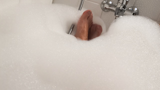 Wer möchte mit baden...