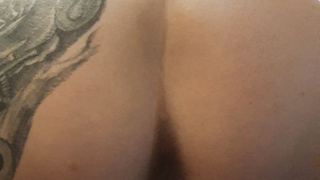 Knackarsch als Wichsvorlage