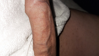 Penis nach dem Duschen