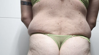 DWT in neuen Dessous einfach geil