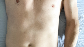 Mal wieder nackt im Bett