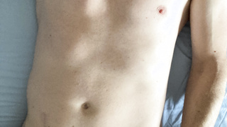 Mal wieder nackt im Bett