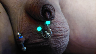 Mein Kleiner mit verschieden Piercings