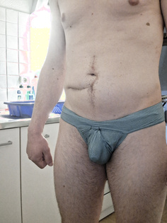 Mein kleiner im String