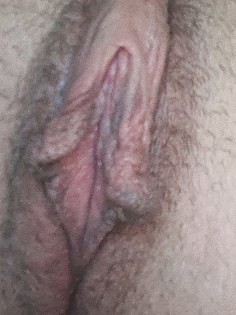 Amamias lange Schamlippen